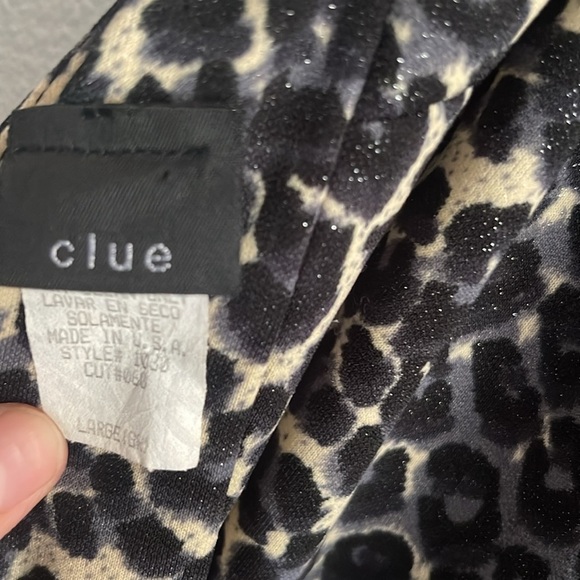 Leopard Open Back Midi Dress - Picture 7 of 8